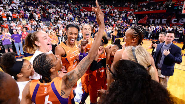 mercury_get_first_win_of_season_by_beating_aces.jpg